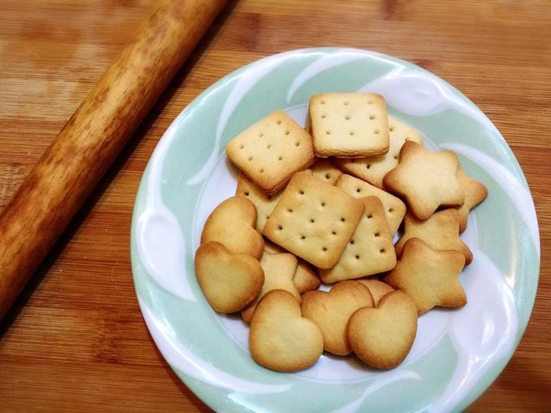 可愛的煉乳小餅干