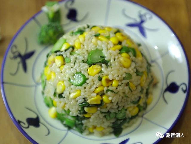 肉餅芥蘭飯