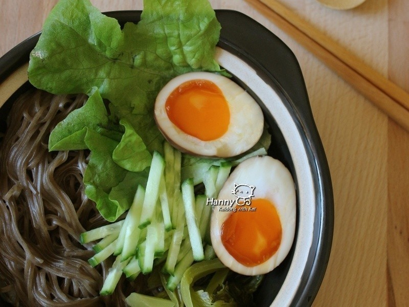 紅茶糖心蛋&蕎麥面