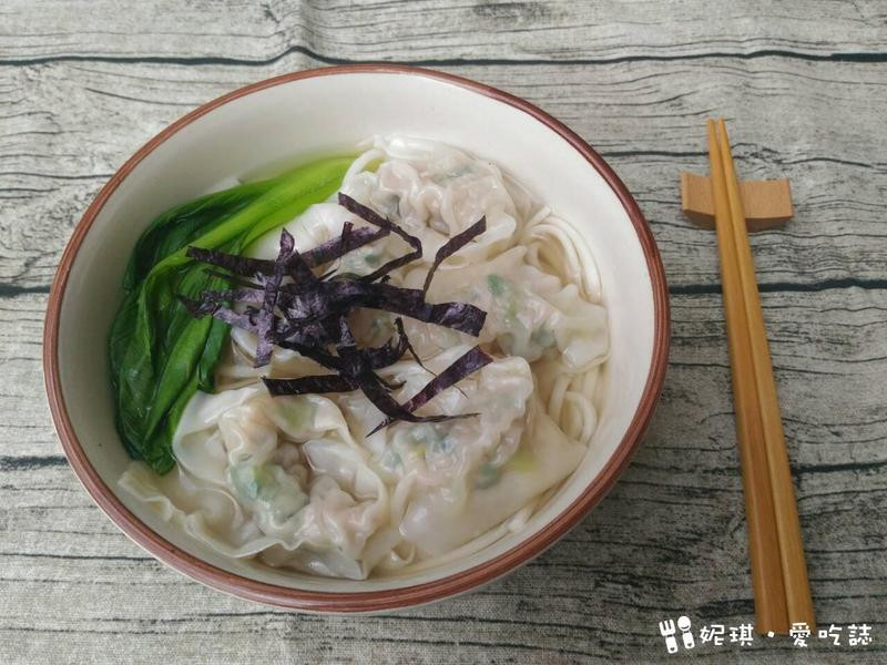 高梁酒香菜肉餛飩